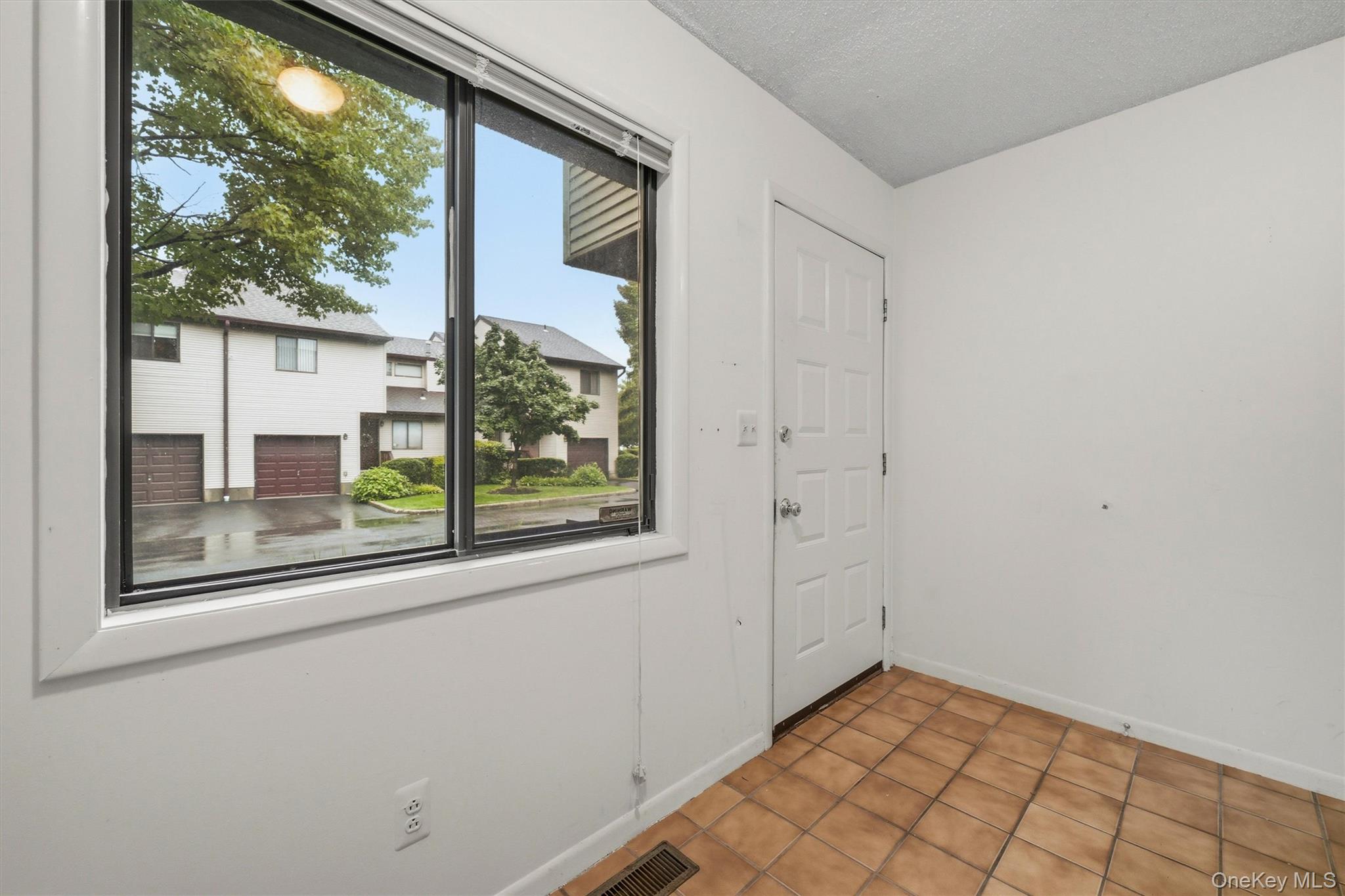 6 Ryan Court Property Photo 7