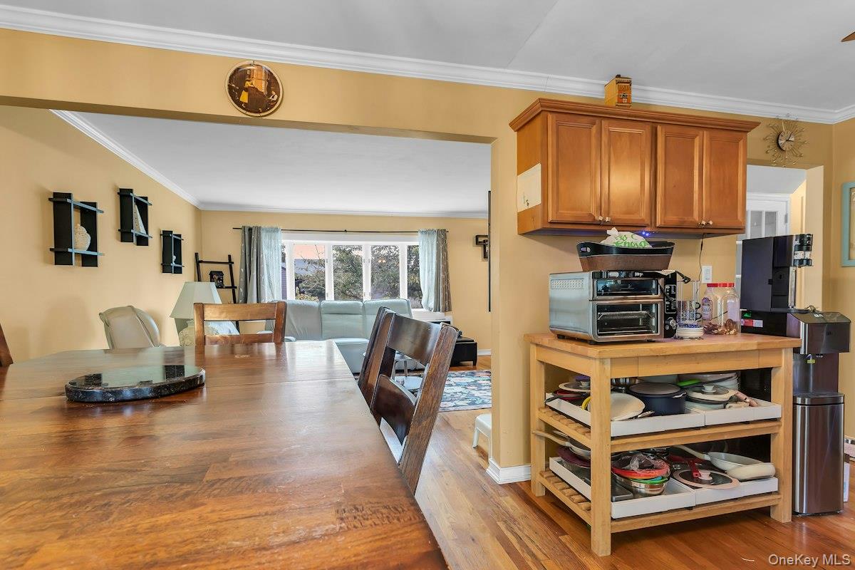 8 N Summit Drive Property Photo 10