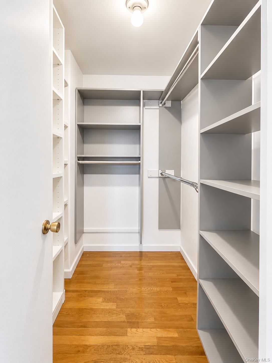 185 Bennett Avenue Unit 2 Property Photo 11