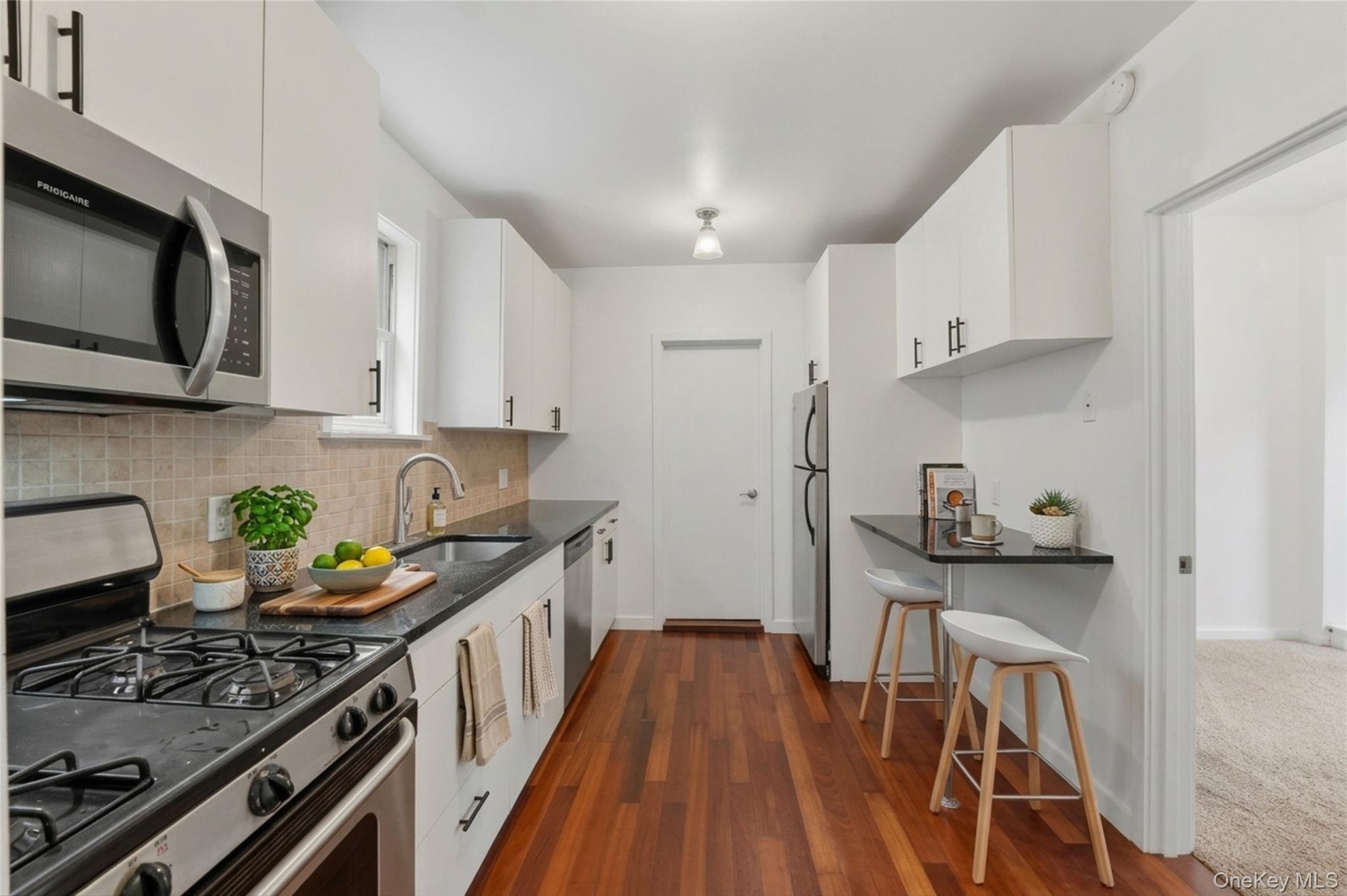 9 Desmond Avenue Property Photo 9