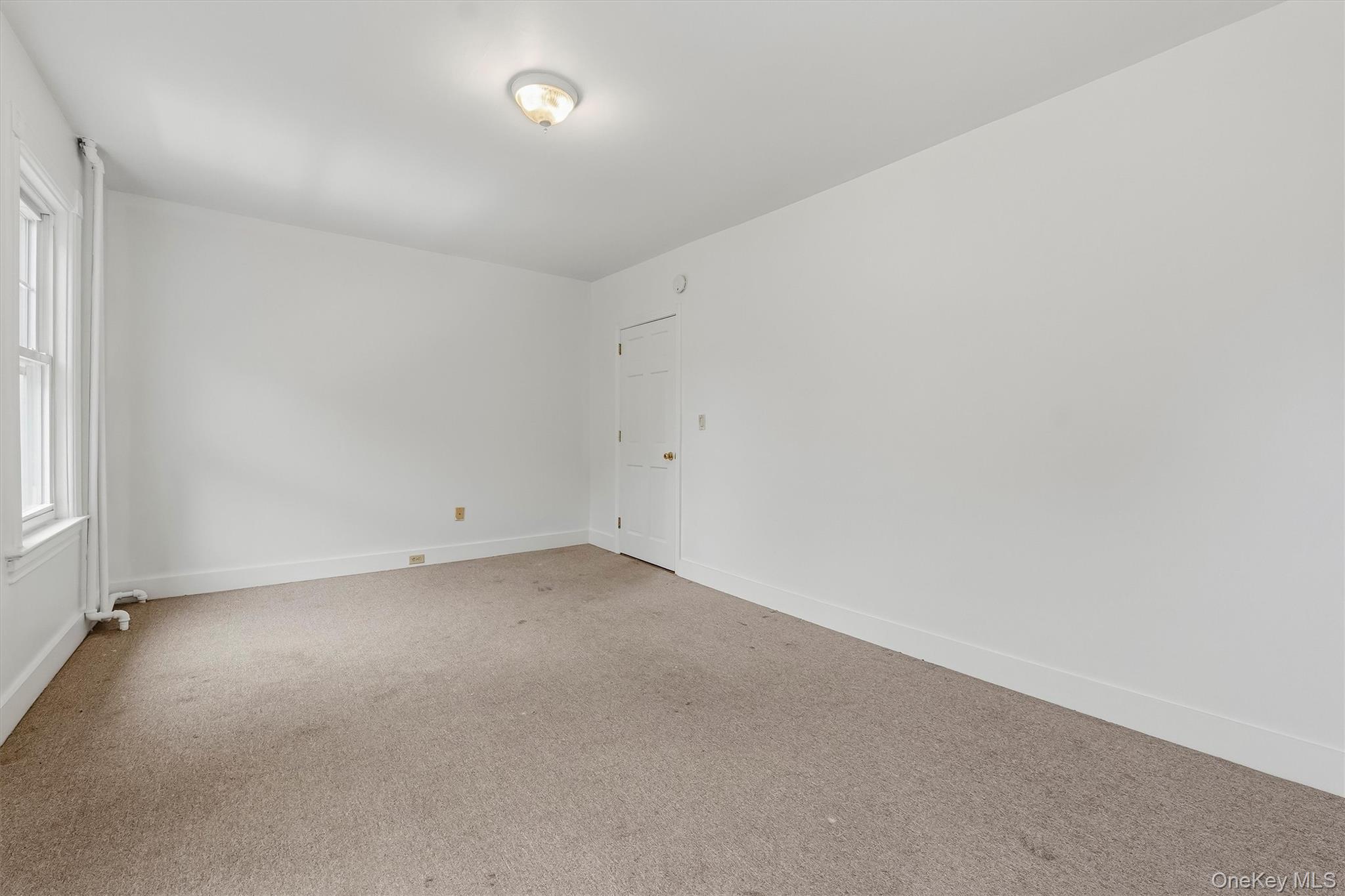 9 Desmond Avenue Property Photo 22