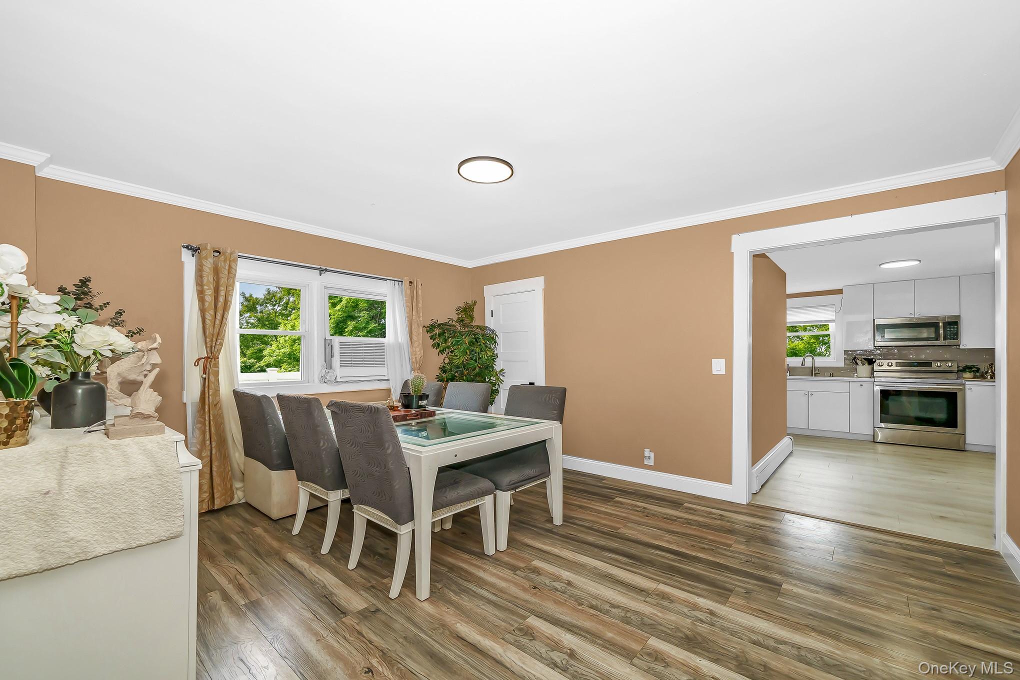 166 Church Street Property Photo 5
