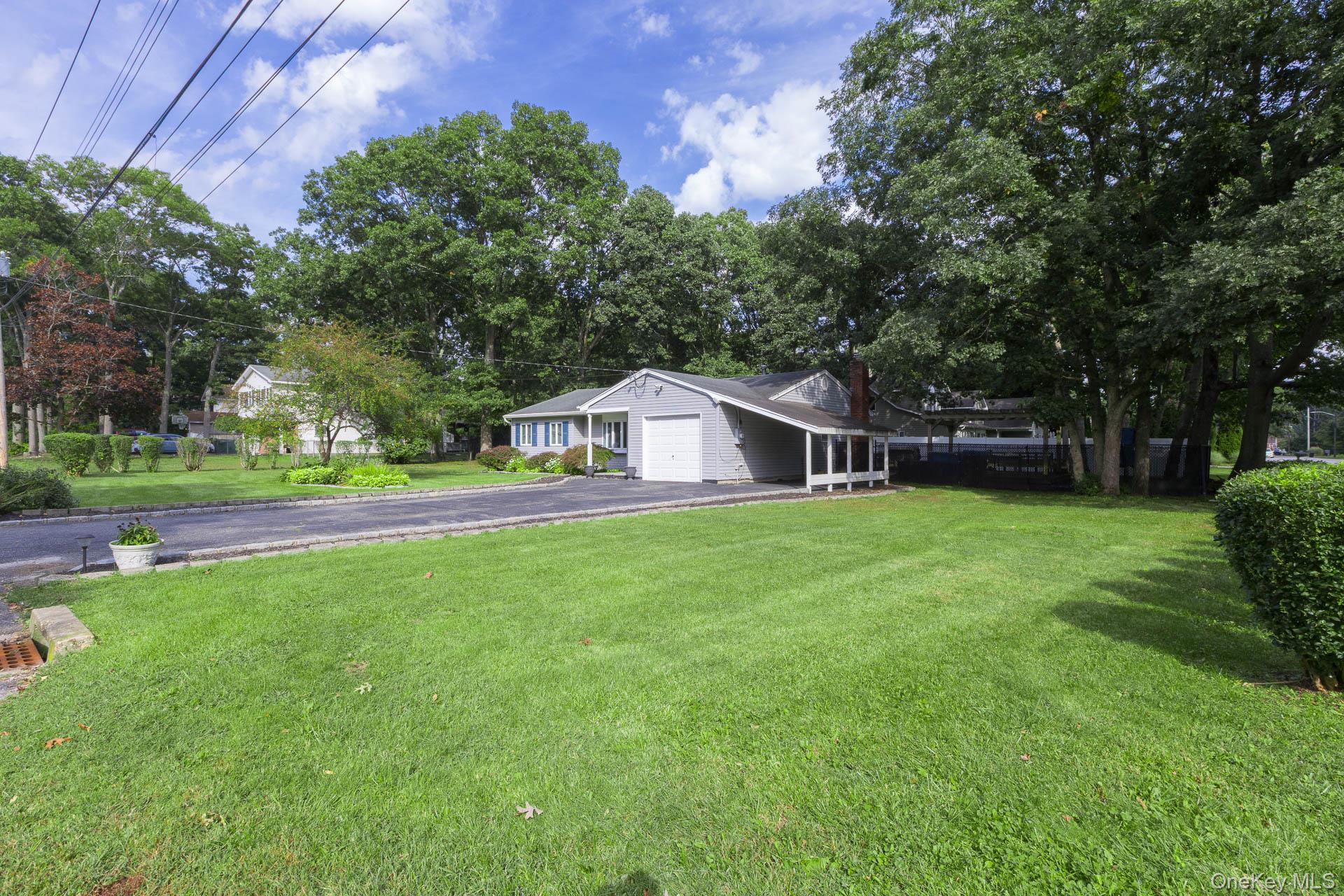 21 Aberdeen Drive Property Photo 2