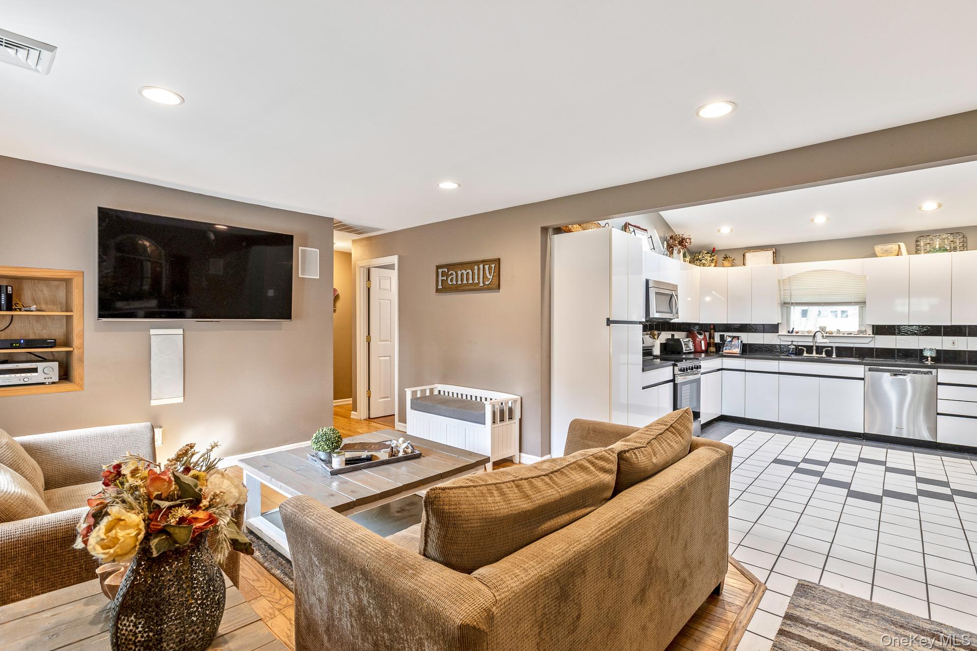 21 Aberdeen Drive Property Photo 6