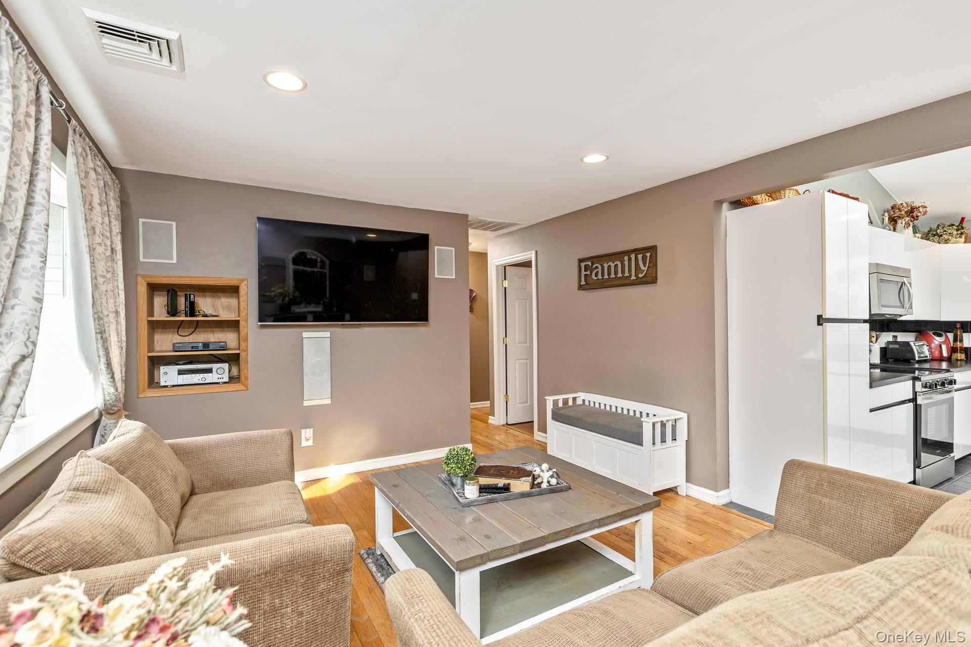 21 Aberdeen Drive Property Photo 7