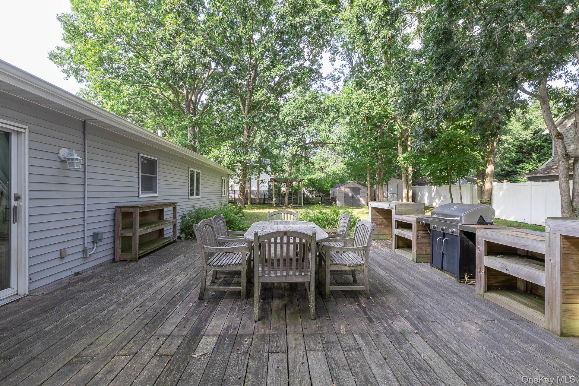 21 Aberdeen Drive Property Photo 23