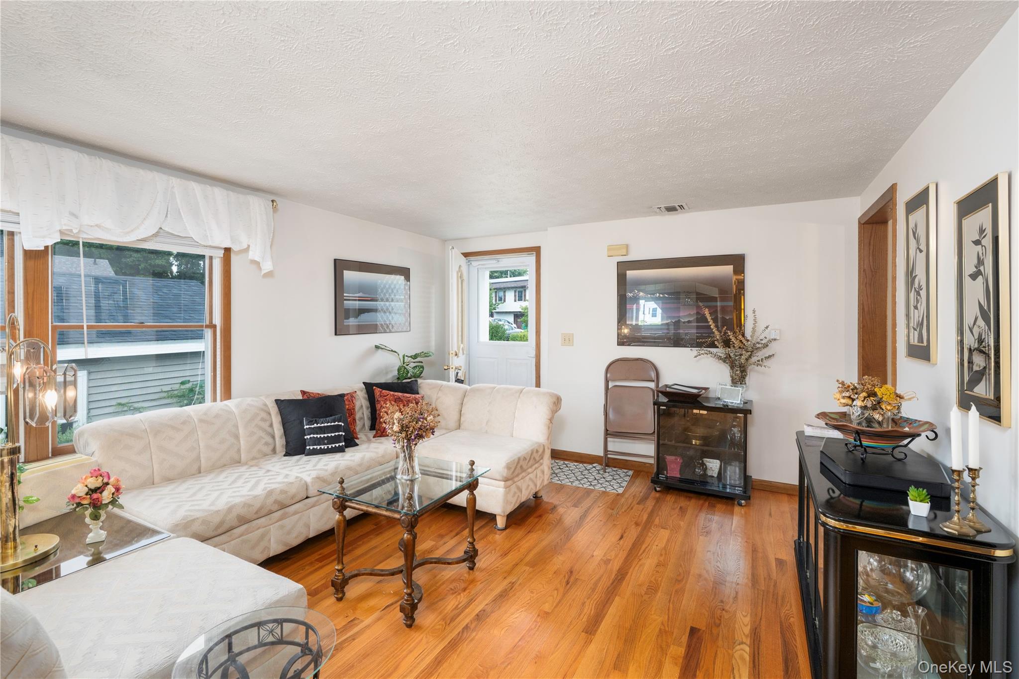 11 Academy Street Property Photo 8