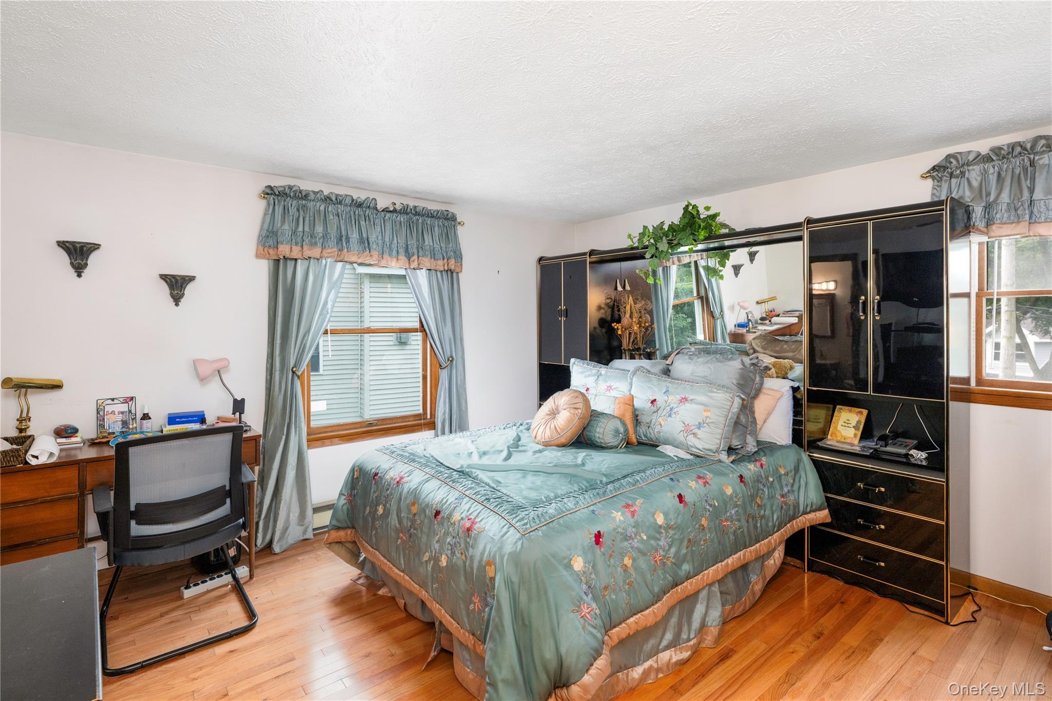 11 Academy Street Property Photo 20