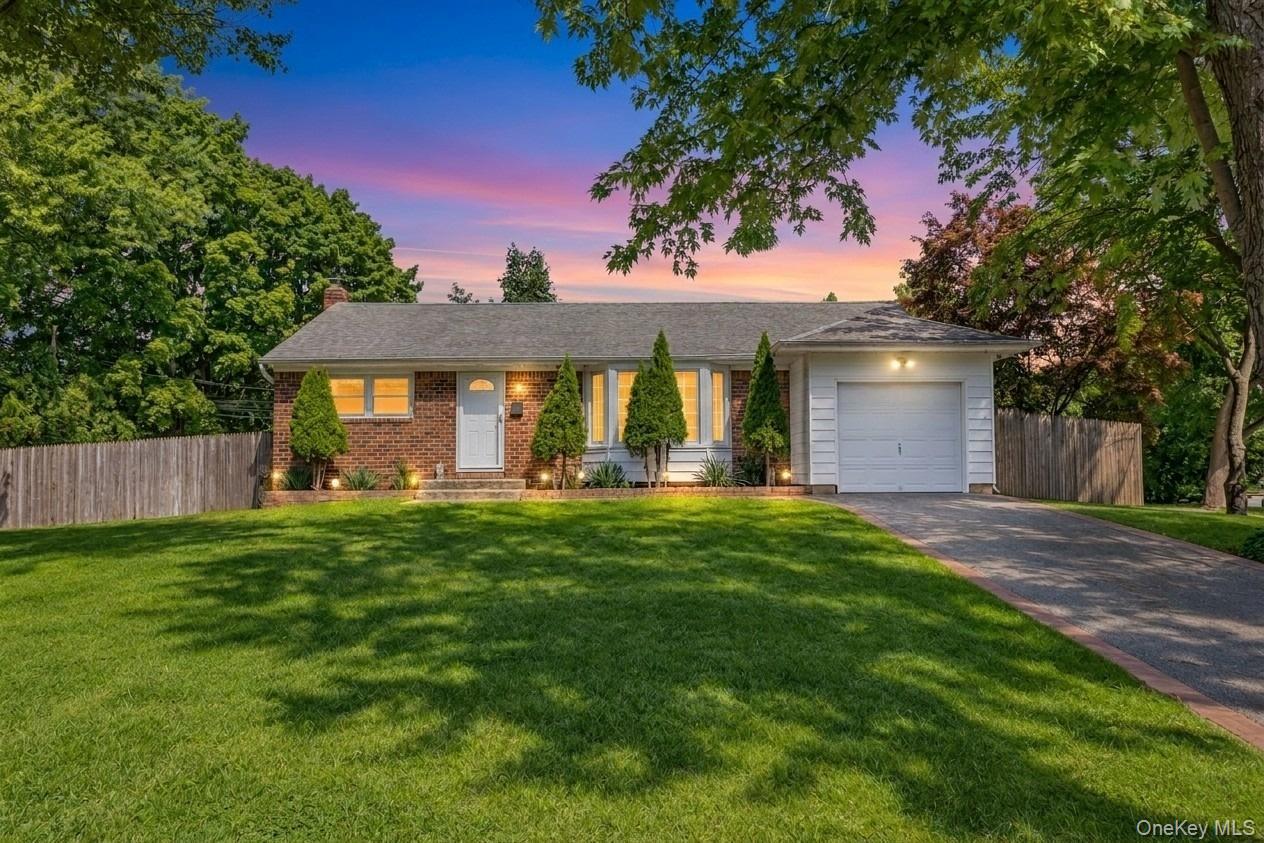 1 Azealia Court Property Photo 1