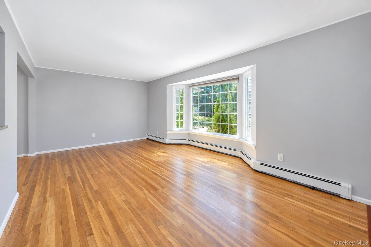 1 Azealia Court Property Photo 8