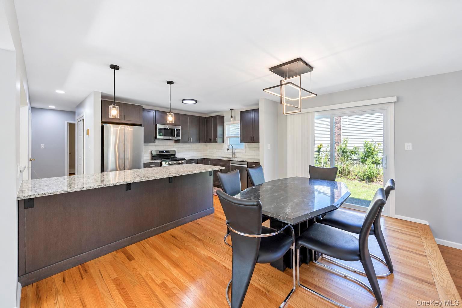 1 Azealia Court Property Photo 17