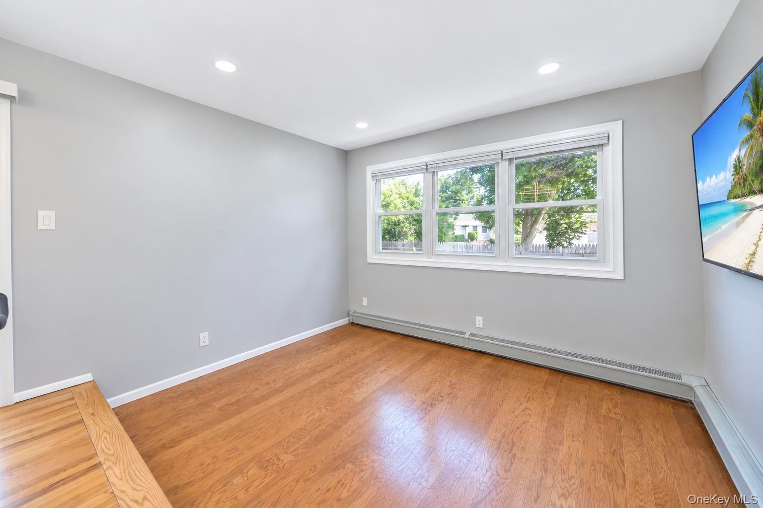1 Azealia Court Property Photo 18