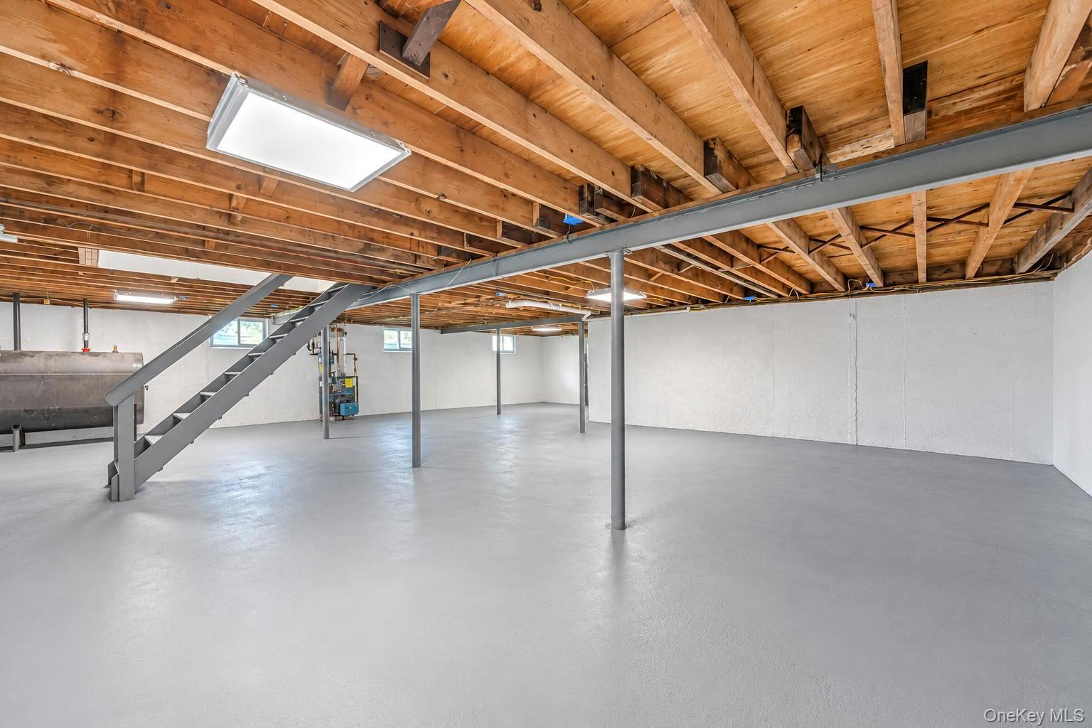 1 Azealia Court Property Photo 27