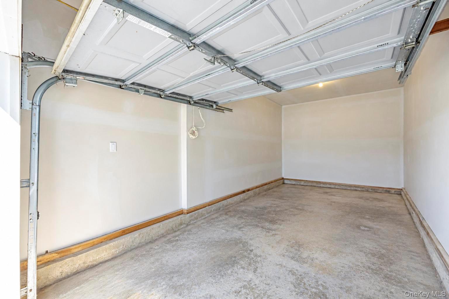 1 Azealia Court Property Photo 31