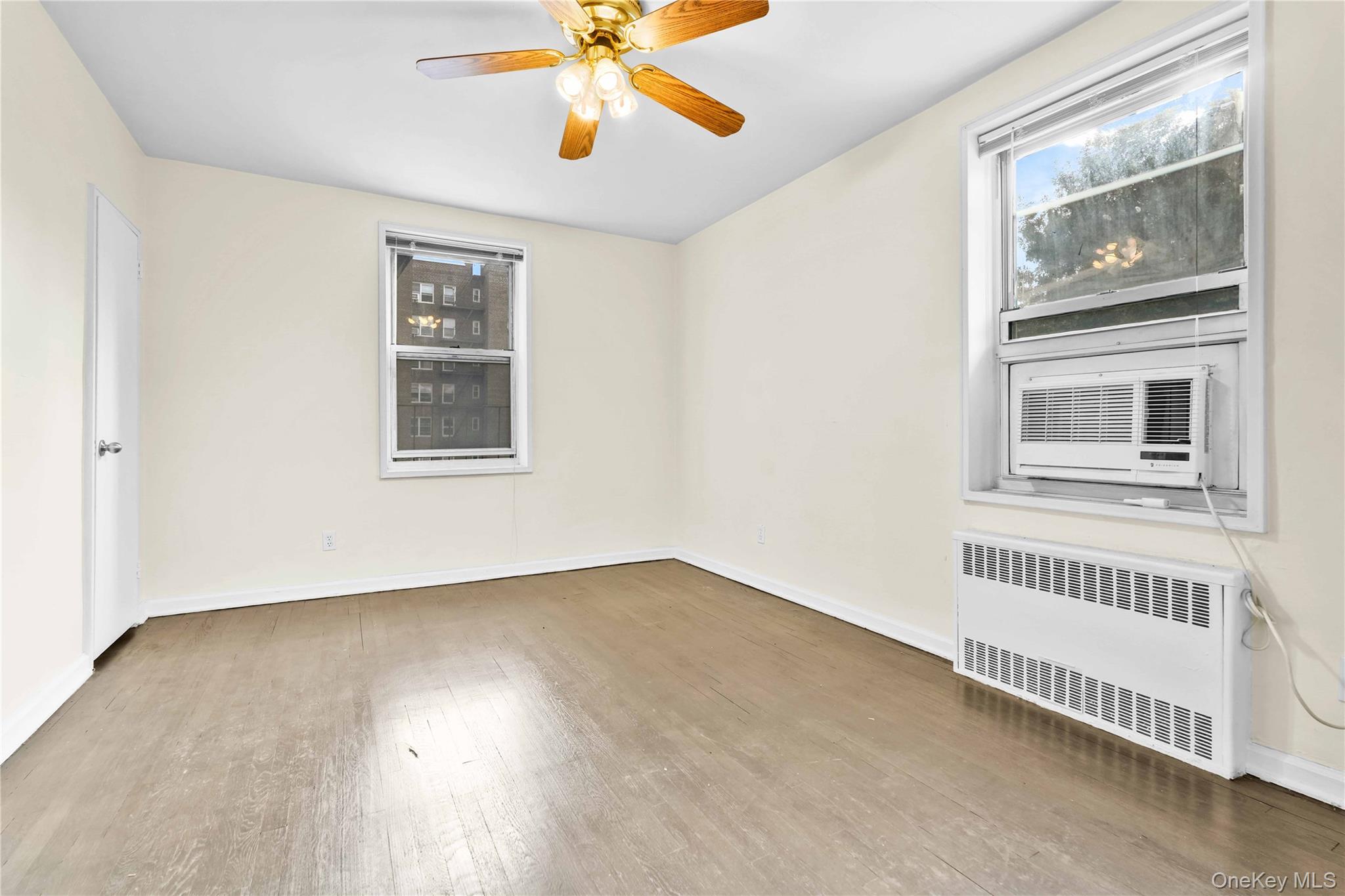 27-10 Parsons Boulevard 2f Property Photo 14