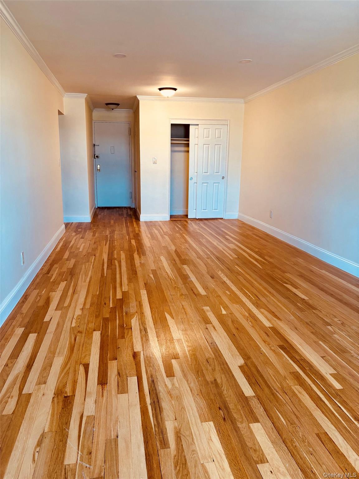 1300 Midland Avenue A-65 Property Photo 3