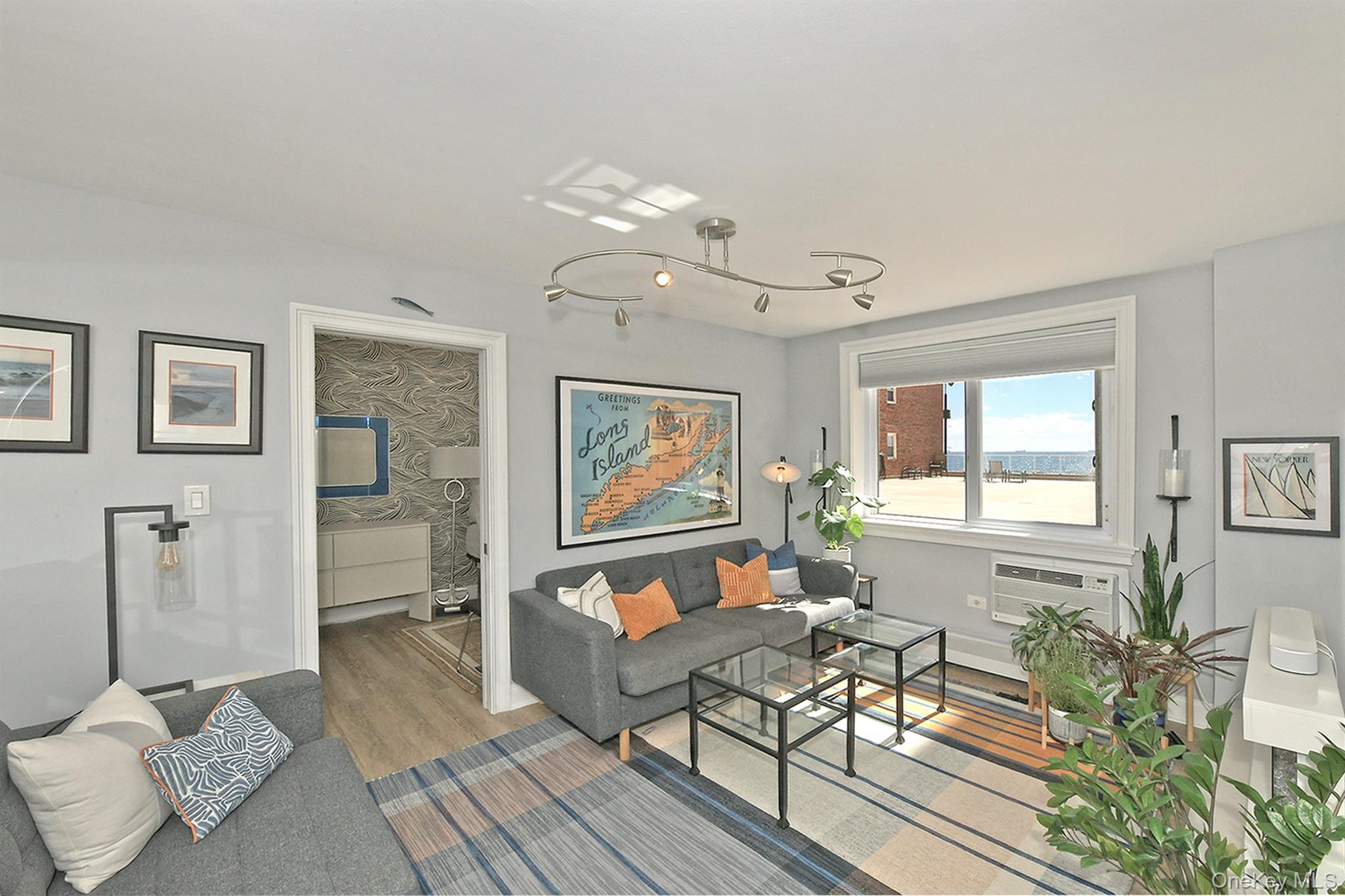 370 W Broadway 1a Property Photo 12