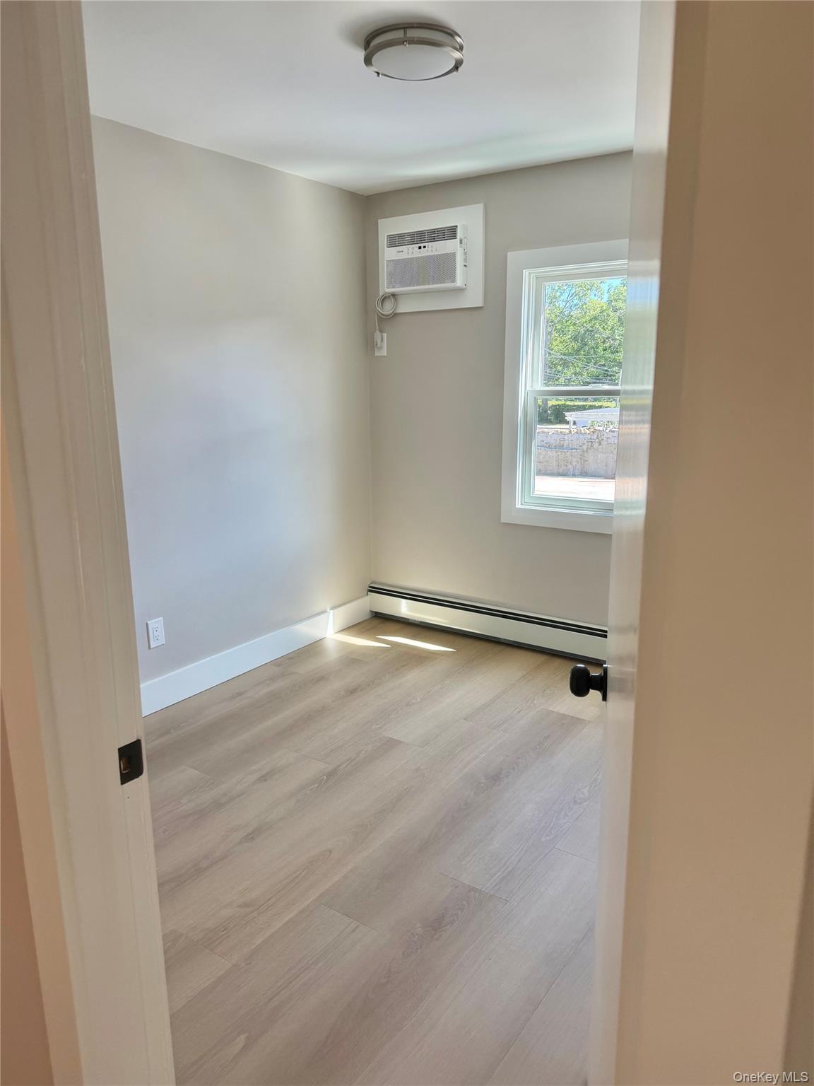 90 Madison Property Photo 12