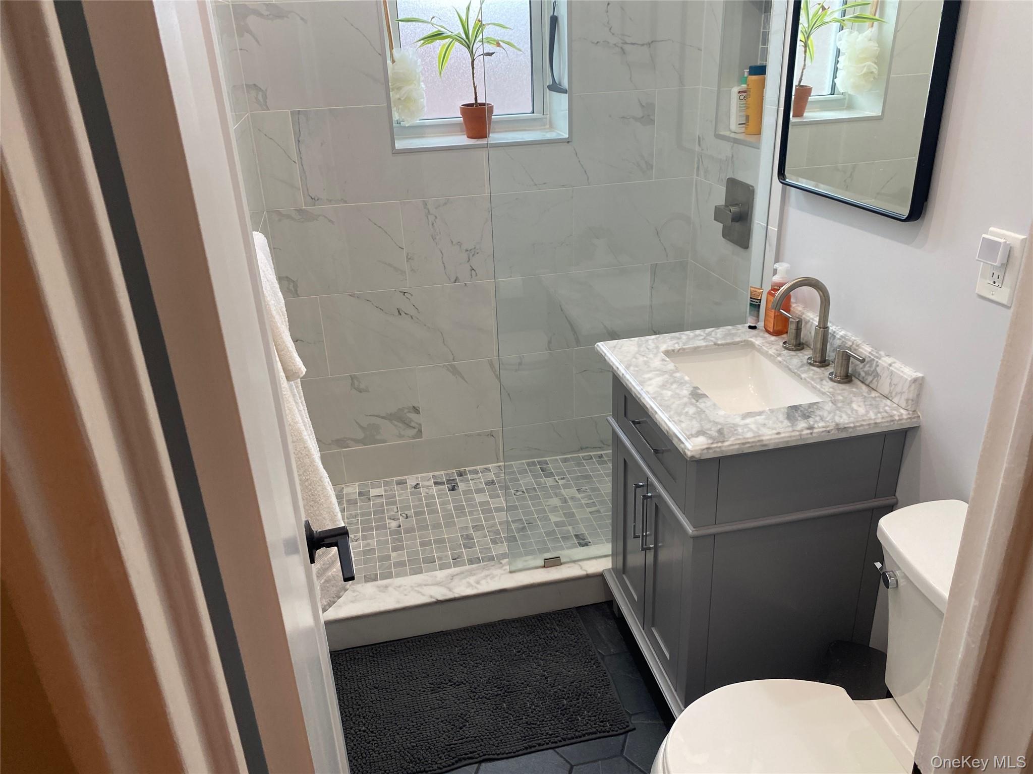 22 Mulford Place 5c Property Photo 15