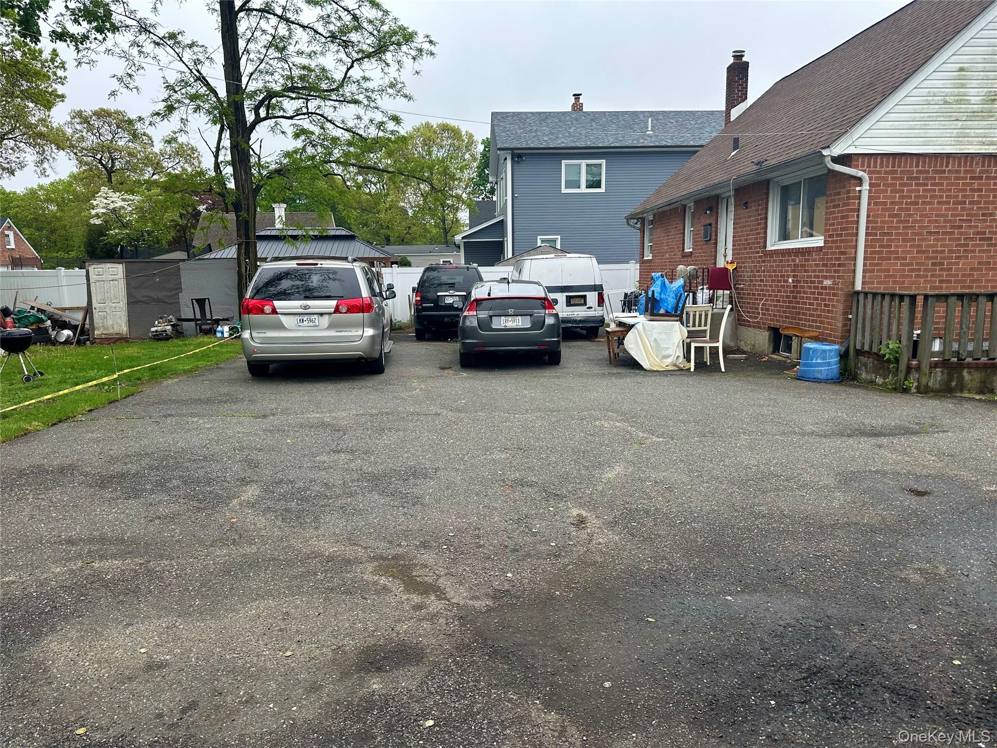 224 Park Avenue Property Photo 12