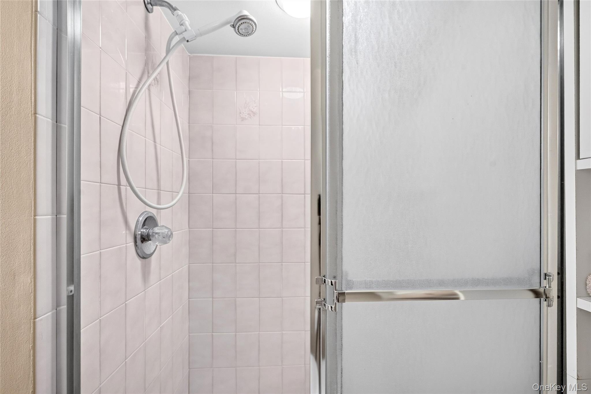 32 Sengstacken Drive Property Photo 42