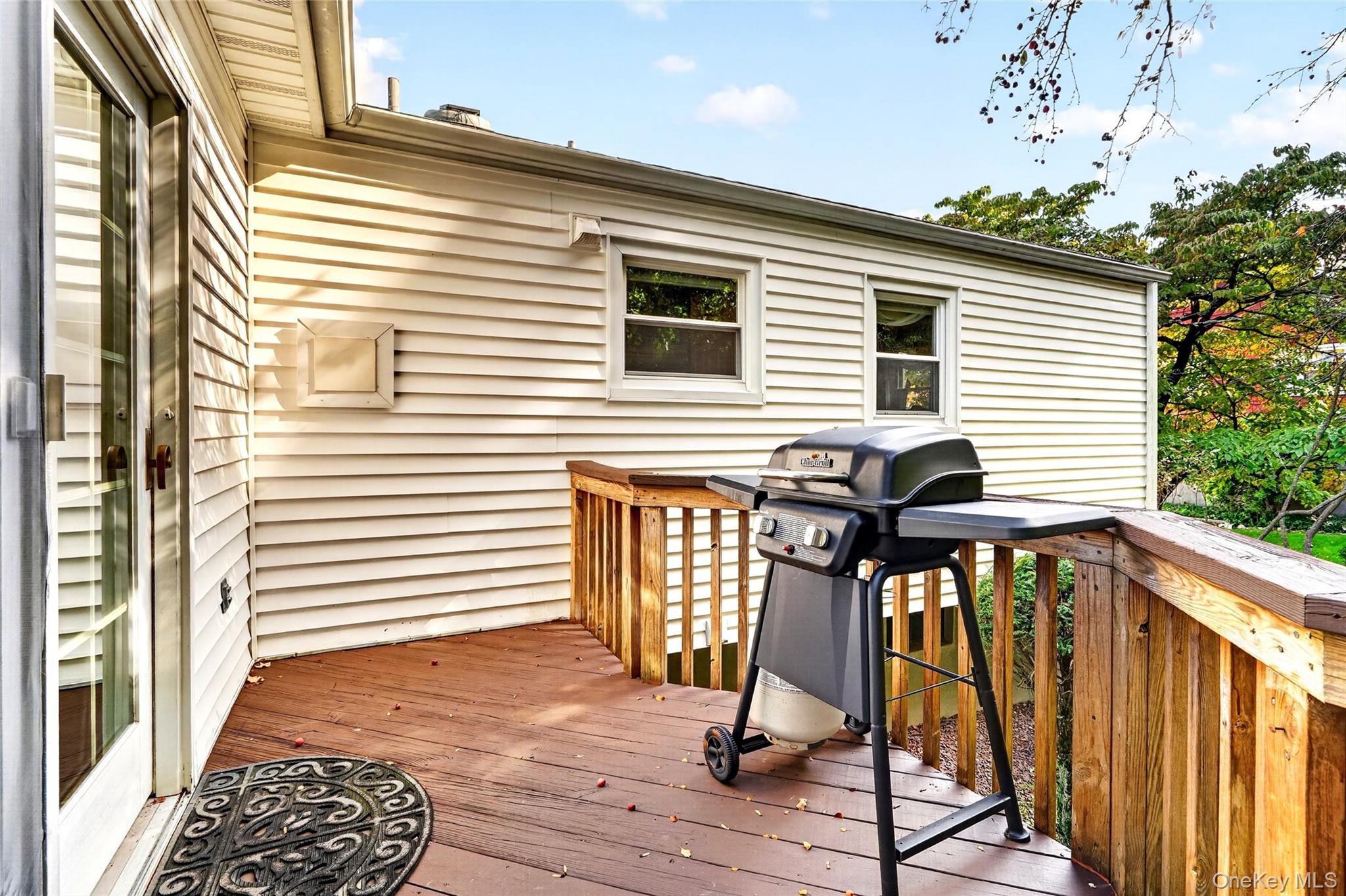 32 Sengstacken Drive Property Photo 44