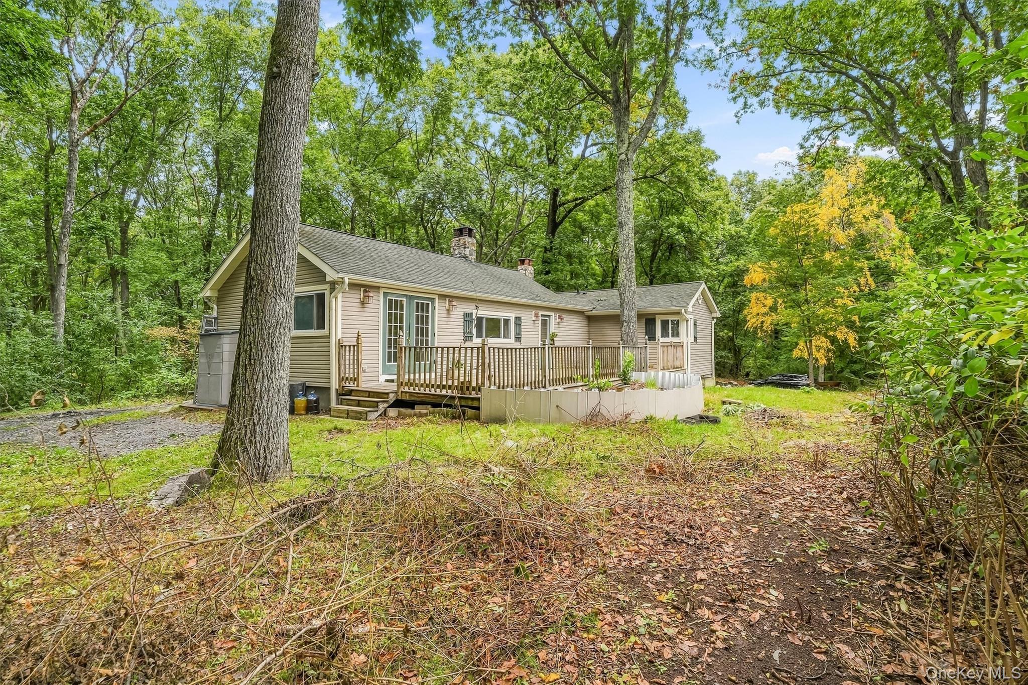 153 Nardin Road Property Photo 2