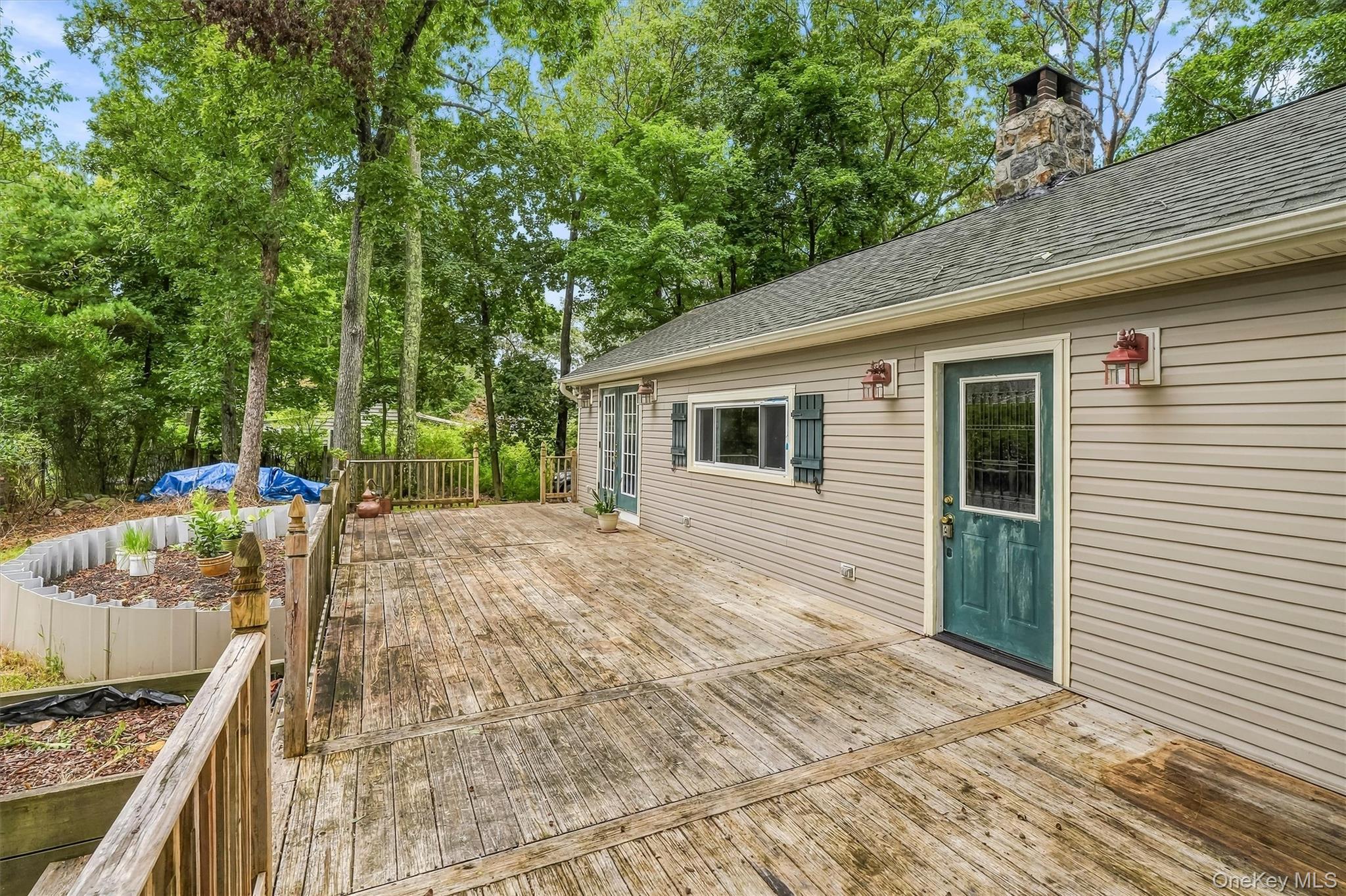 153 Nardin Road Property Photo 8