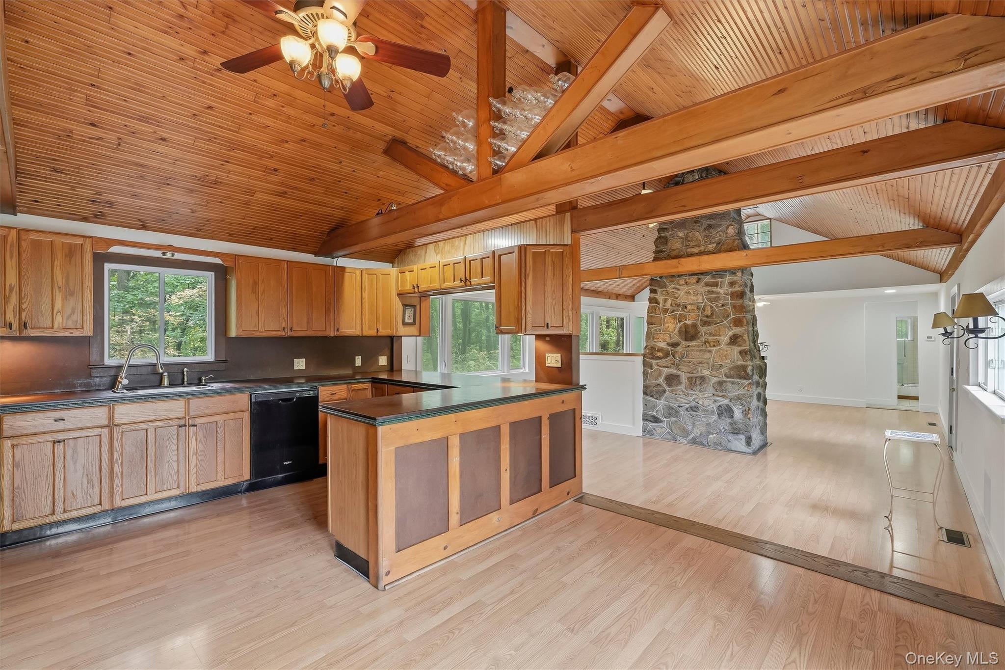 153 Nardin Road Property Photo 9
