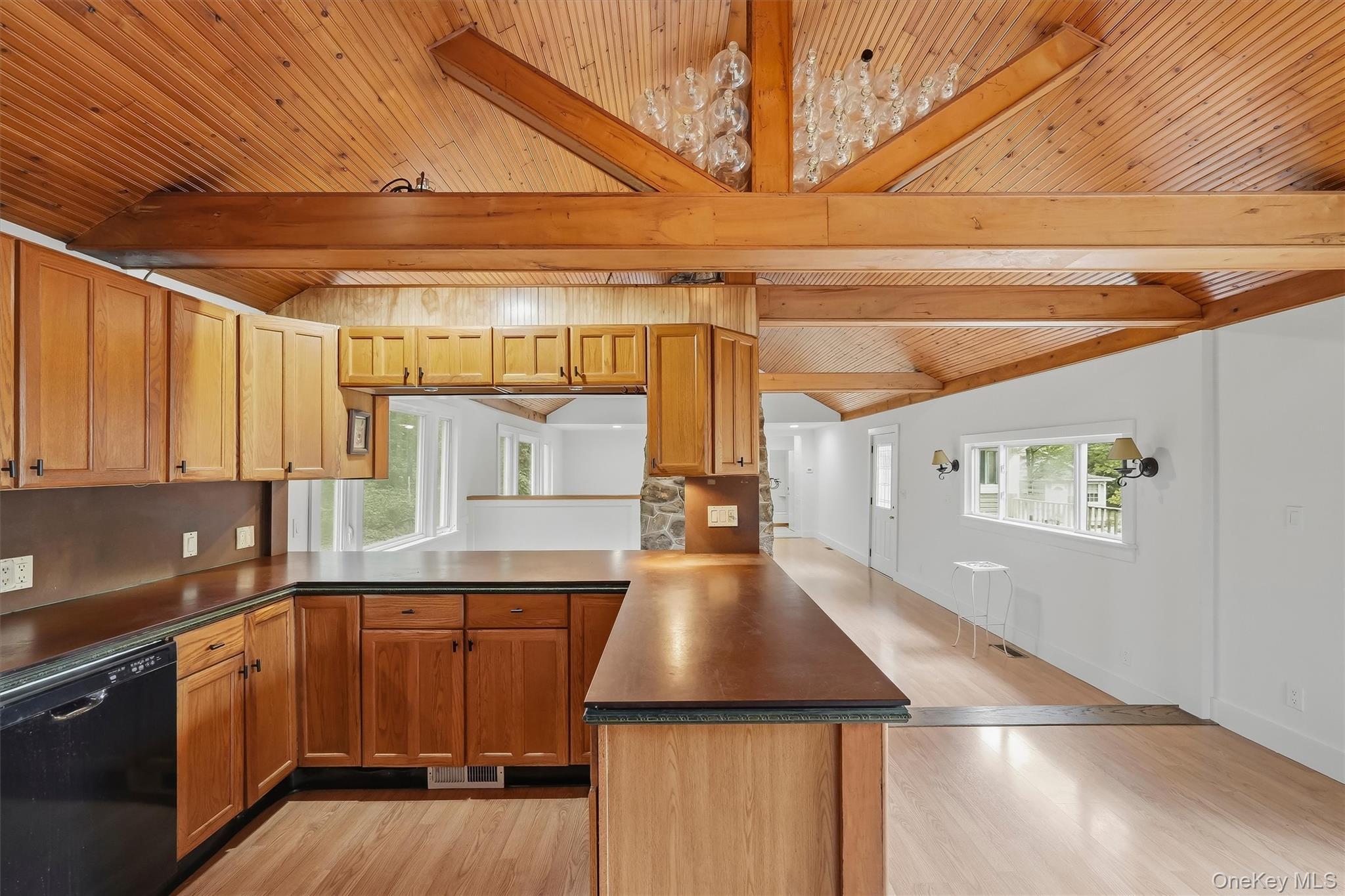 153 Nardin Road Property Photo 13