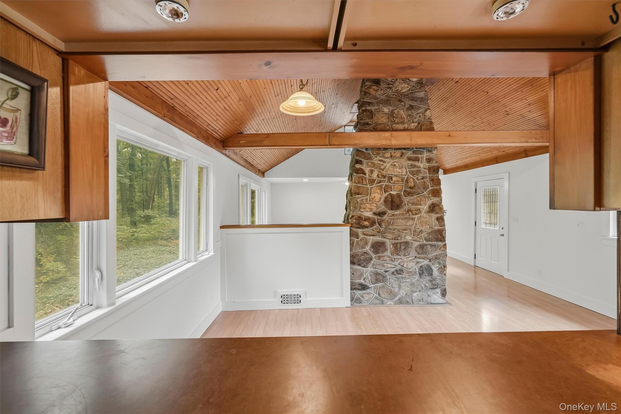 153 Nardin Road Property Photo 16