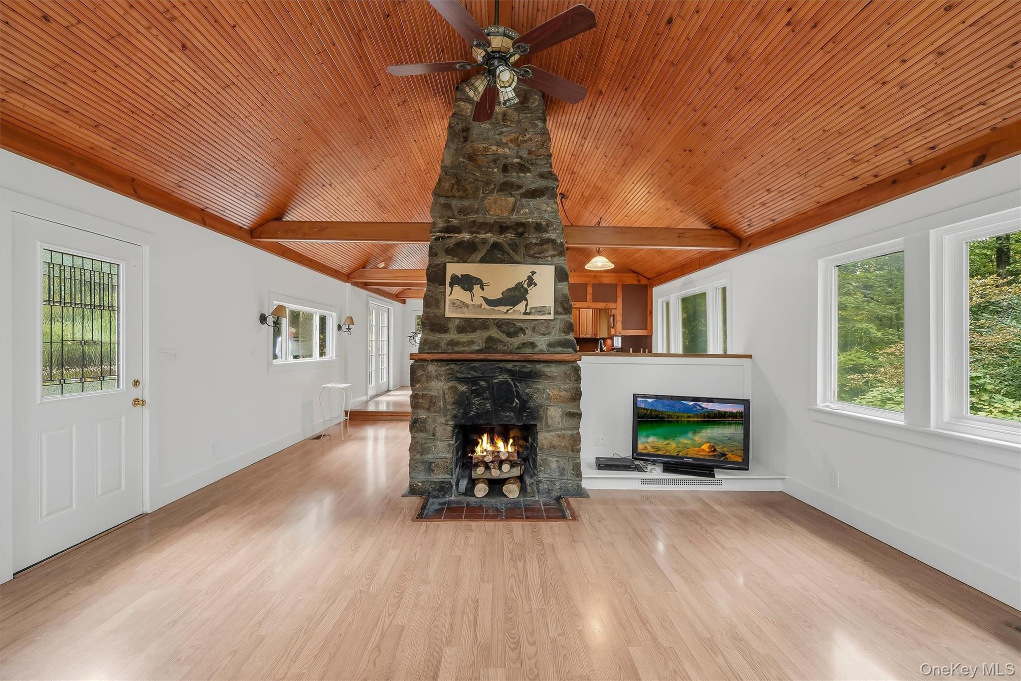153 Nardin Road Property Photo 24