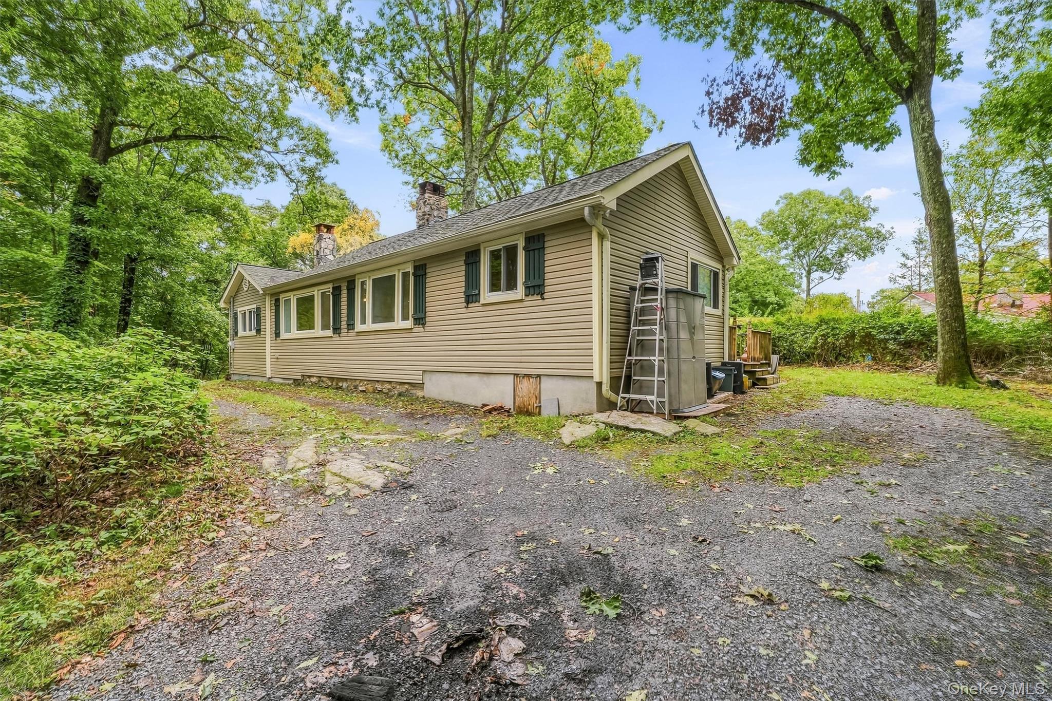 153 Nardin Road Property Photo 33