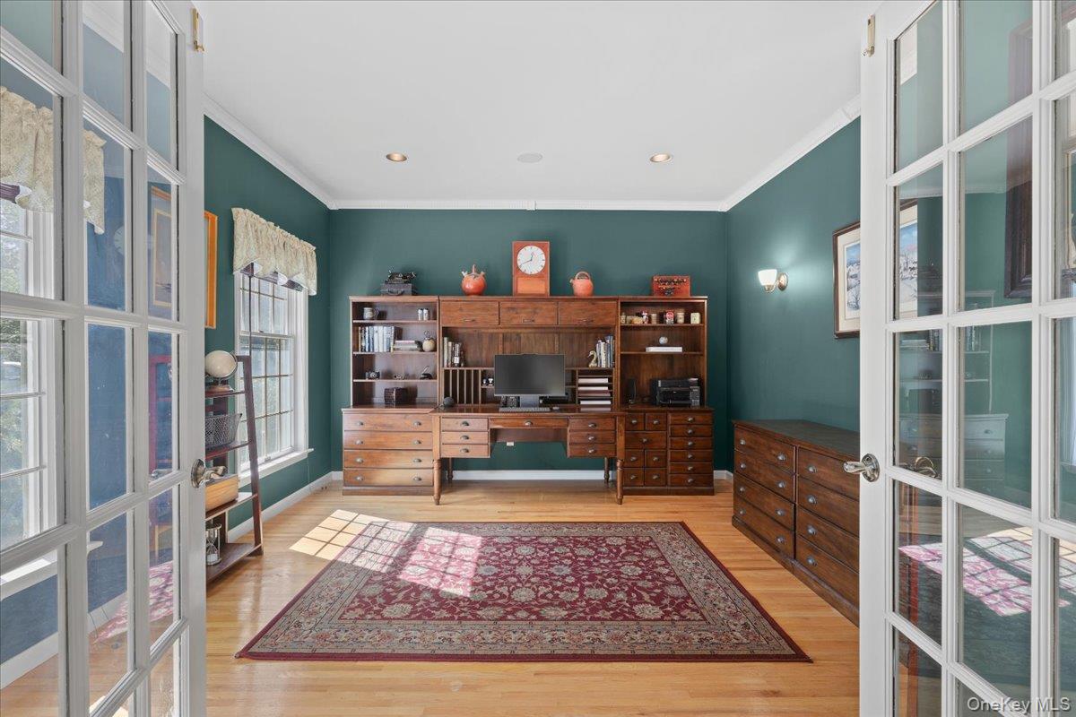 1 Silkman Lane Property Photo 11