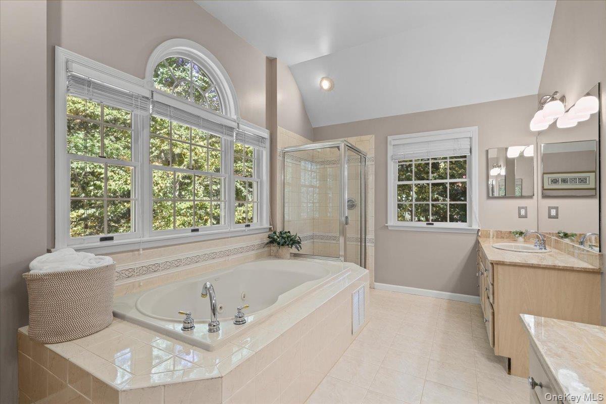 1 Silkman Lane Property Photo 15