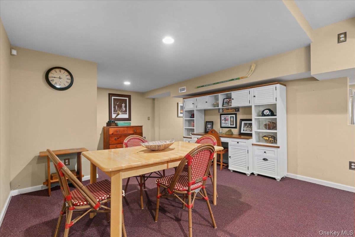 1 Silkman Lane Property Photo 22