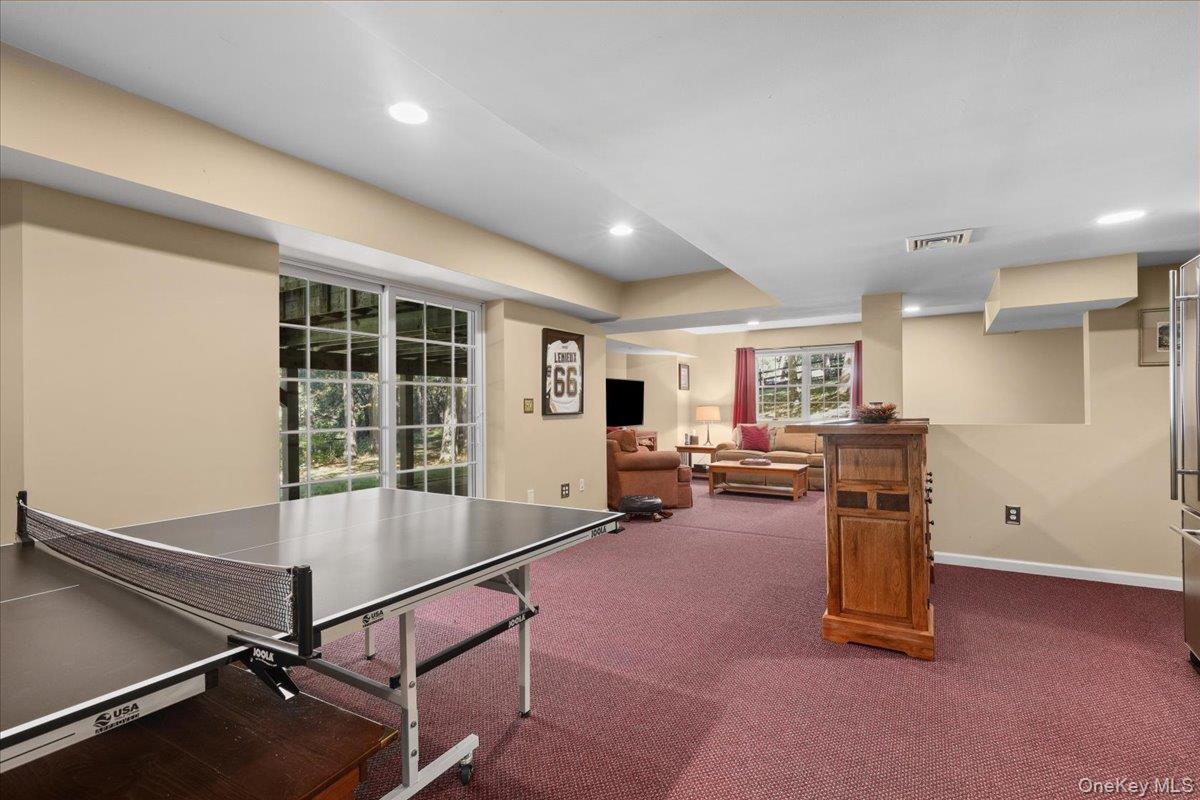 1 Silkman Lane Property Photo 23