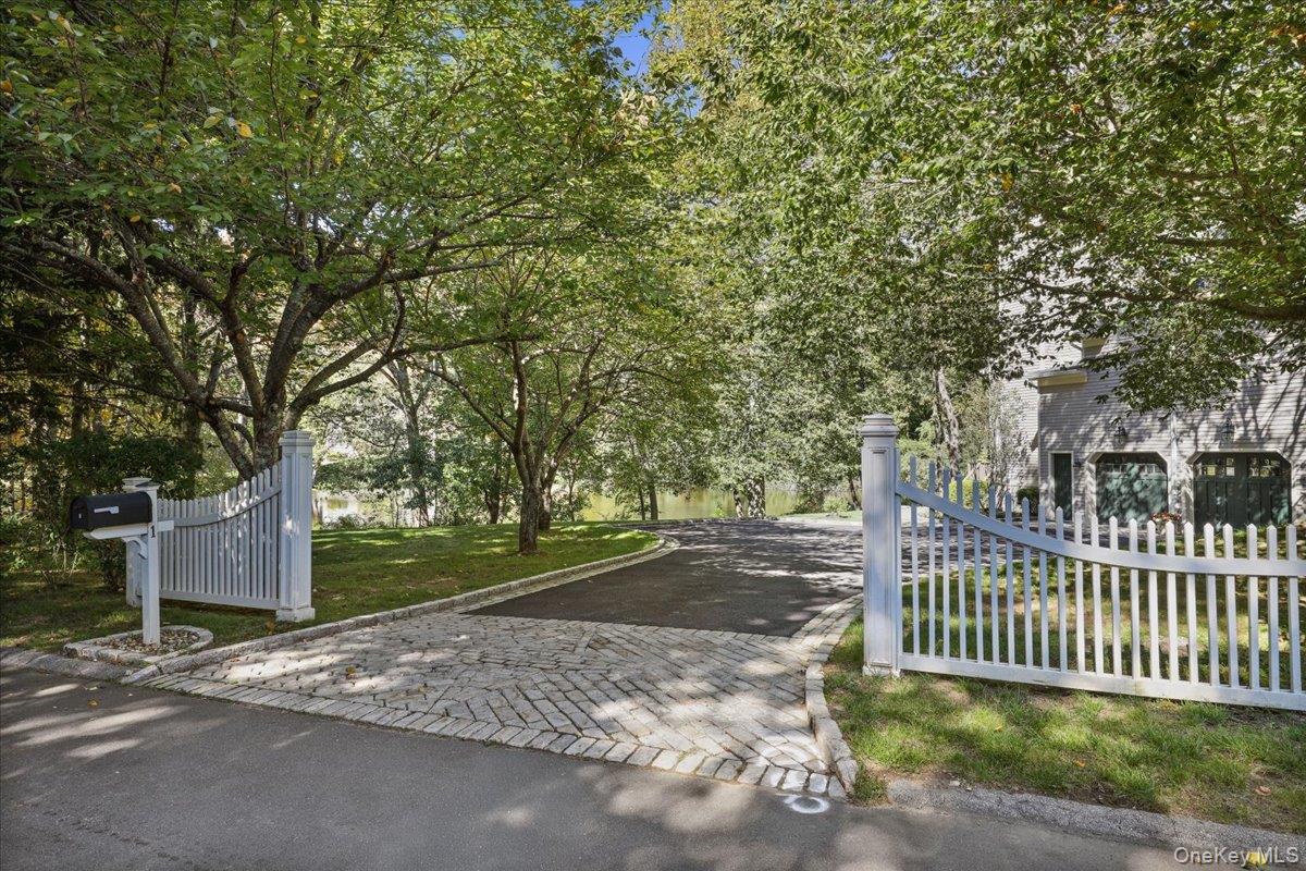 1 Silkman Lane Property Photo 26