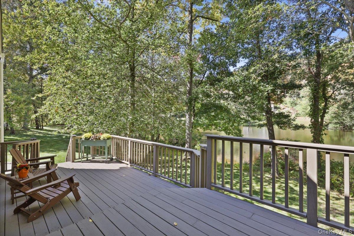 1 Silkman Lane Property Photo 29