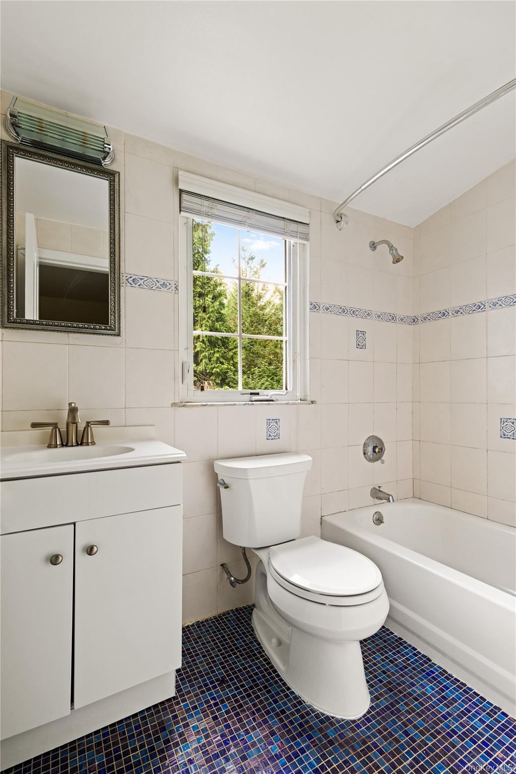 594 Fort Hill Road Property Photo 9