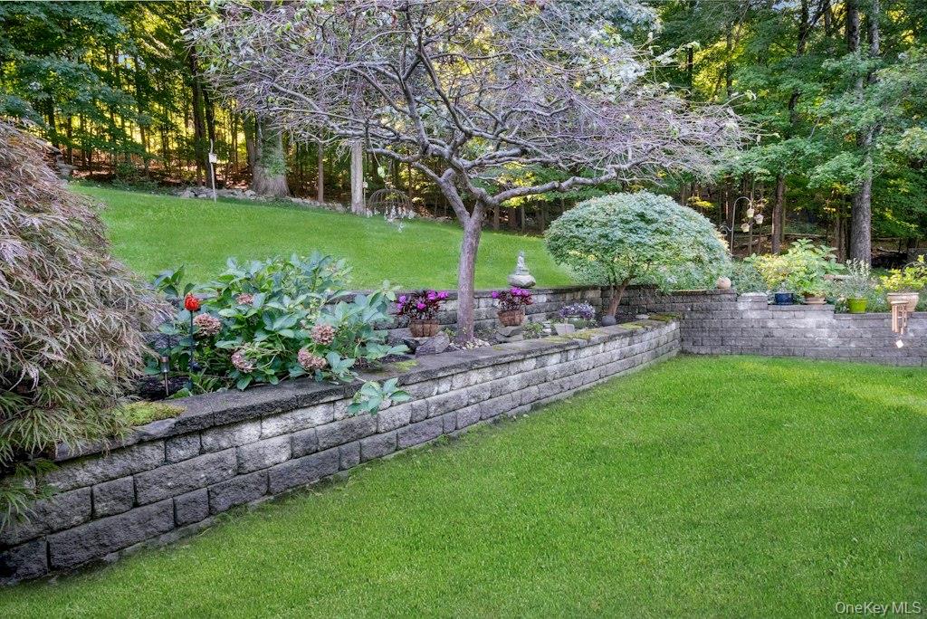 12 Deer Ridge Road D1 Property Photo 16