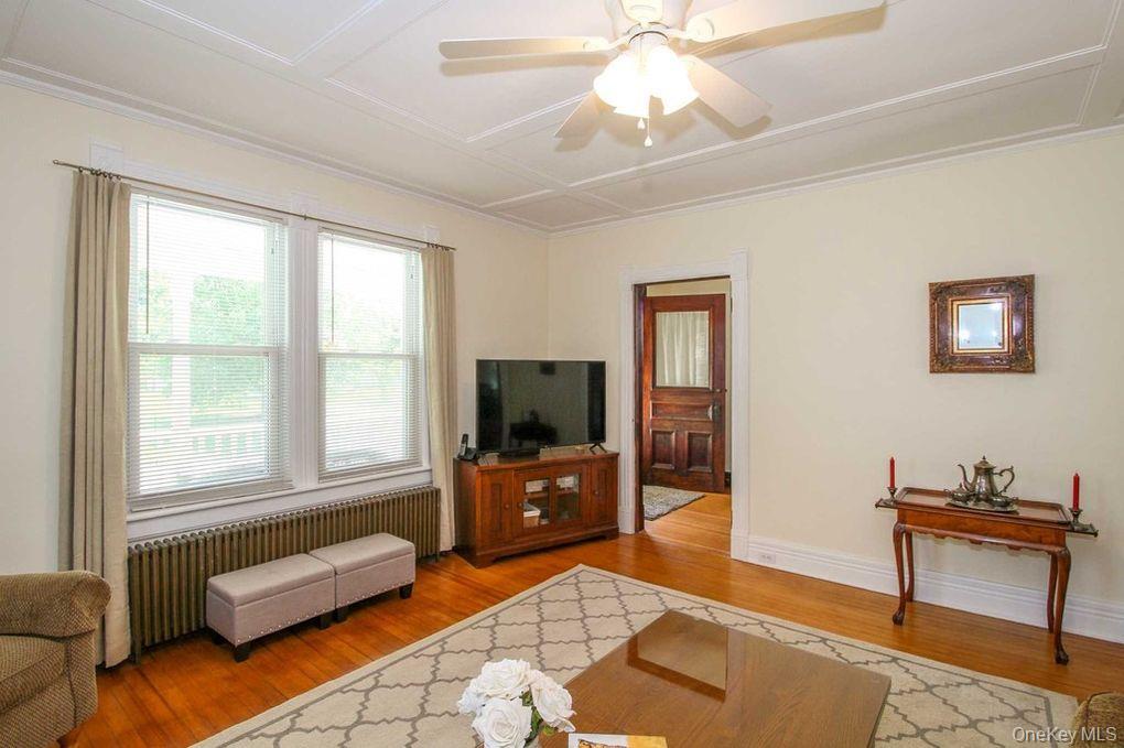 10 Park Street Property Photo 8