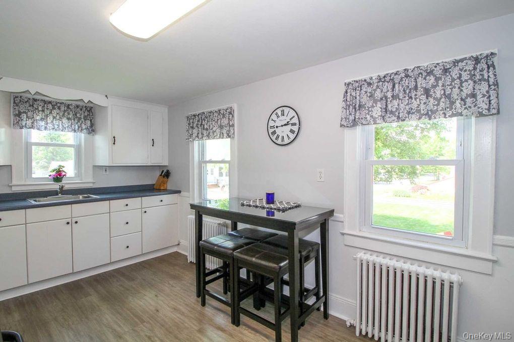 10 Park Street Property Photo 11
