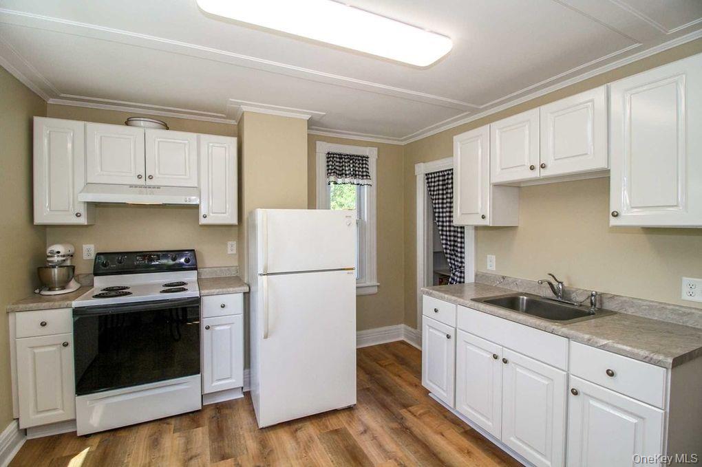 10 Park Street Property Photo 18