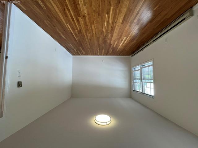 165 Manorhaven Boulevard G Property Photo 14
