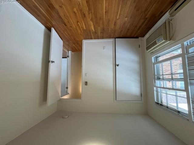 165 Manorhaven Boulevard G Property Photo 18