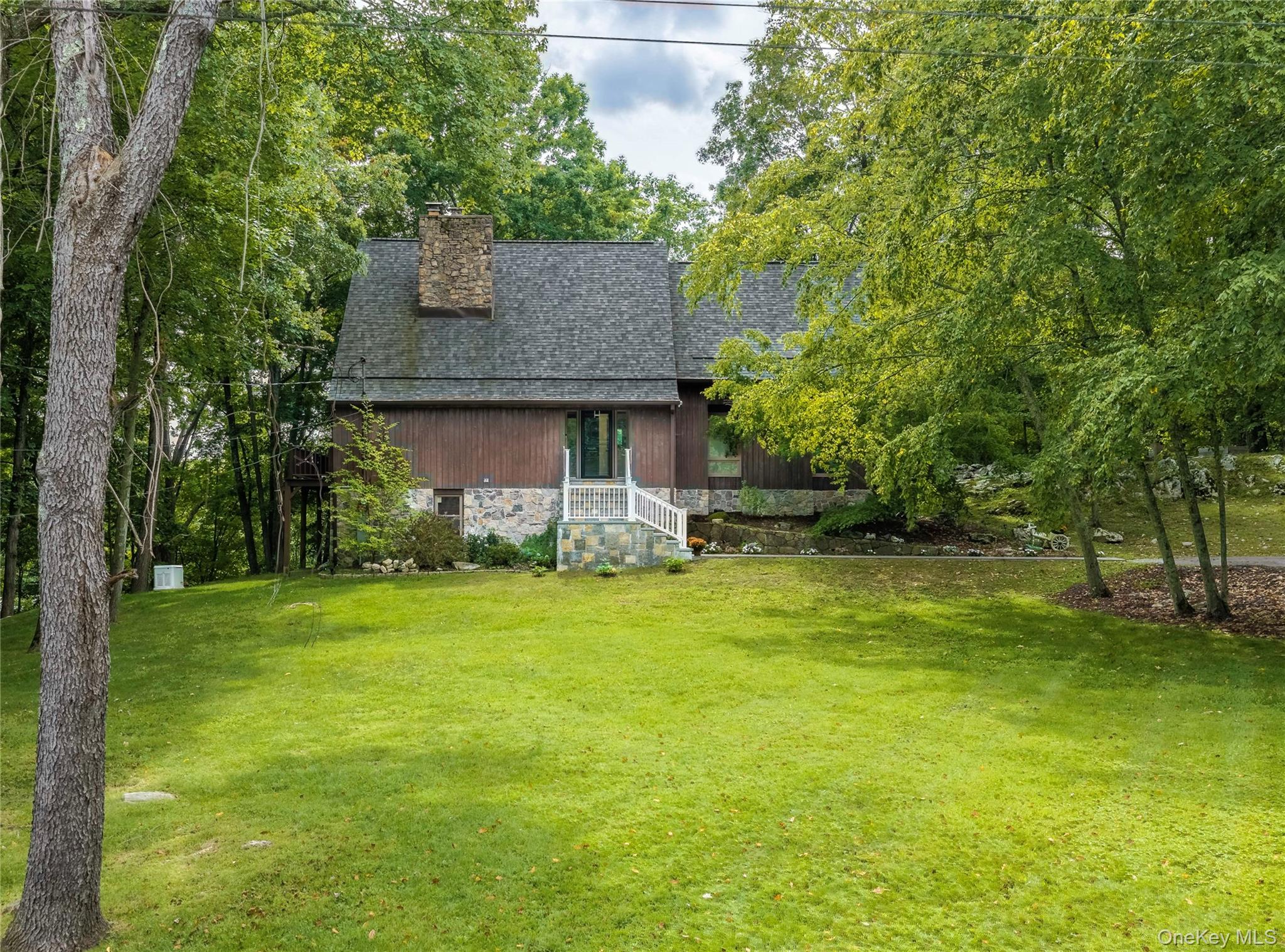 17 Tiger Trail Property Photo 2