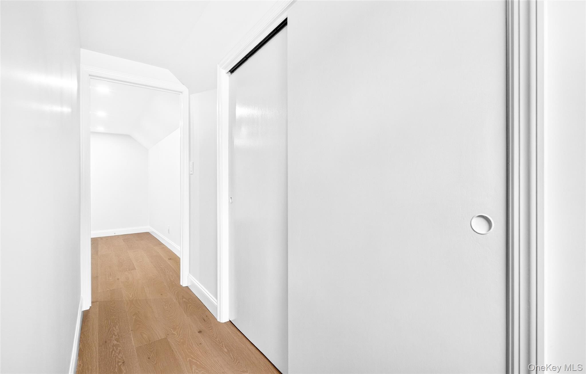 16 Saratoga Road Property Photo 23