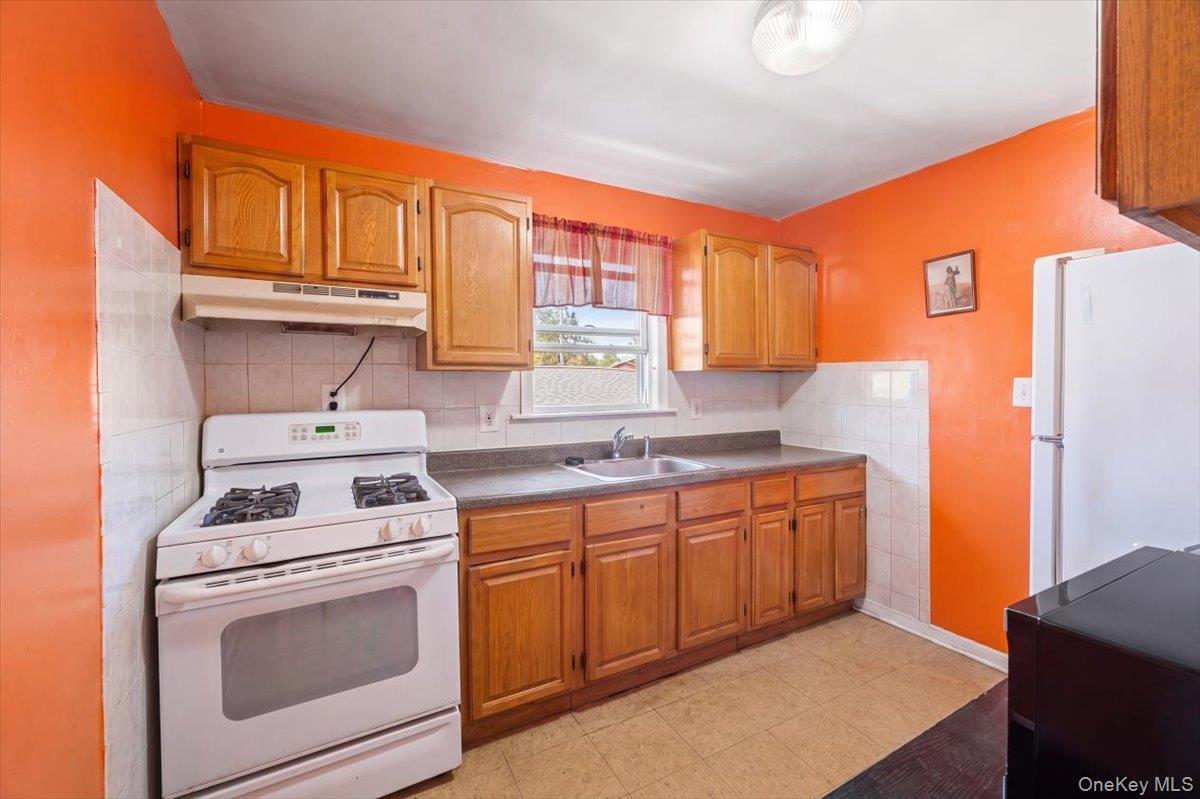 145-67 224th Street Property Photo 16