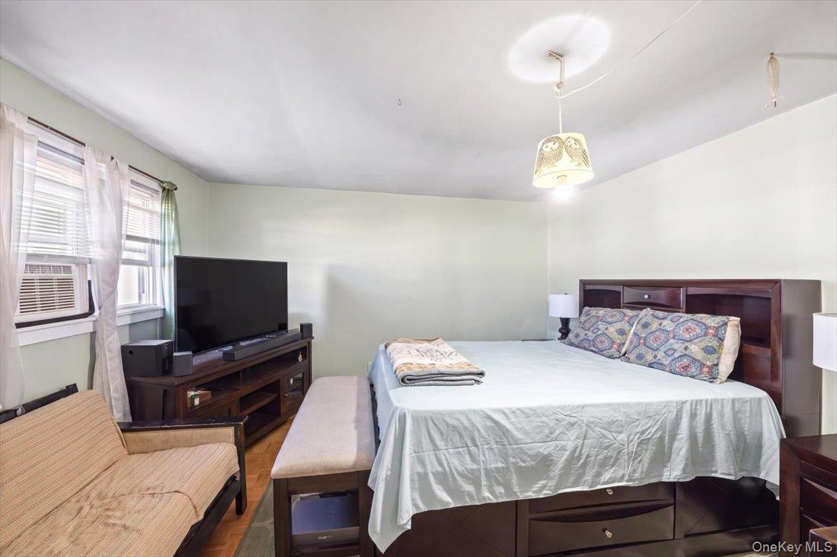 145-67 224th Street Property Photo 17